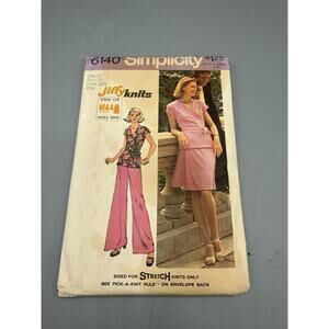 Vintage 1970s Simplicity 6140 Jiffy Knits Wrap Top Skirt Pants Pattern Sz 12